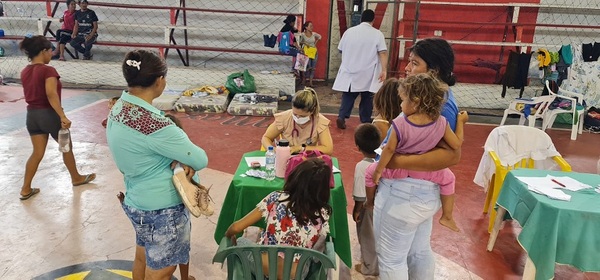Diario HOY | Instalan albergues transitorios para damnificados por inundaciones en Vallemí