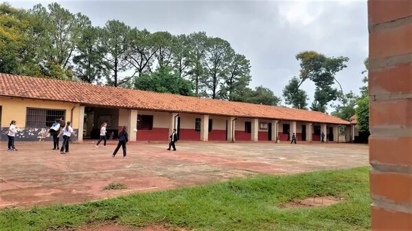 Piden suspender escolaridad extendida porque el almuerzo escolar no llega hasta fin del año lectivo - Nacionales - ABC Color