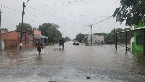 Vallemí: Inundaciones y su impacto negativo a la ganaderia