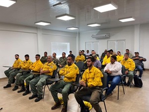 Impulsaron capacitaciones sobre el comportamiento del fuego teniendo como receptores a bomberos en Filadelfia