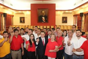 Denuncian que intendente de San Ber utiliza a funcionarios para proselitismo en horario de trabajo - Nacionales - ABC Color