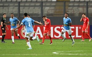Diario HOY | Nacional se derrumba ante Cristal y queda afuera de la Copa Libertadores