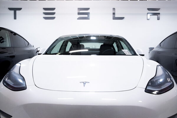 Tesla invertirá 5.000 millones de dólares en nueva planta de autos en México - MarketData