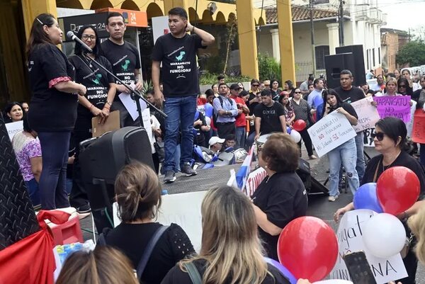 Óscar Orué asegura que se exoneran de multas y que se pueden deducir los gastos - Economía - ABC Color