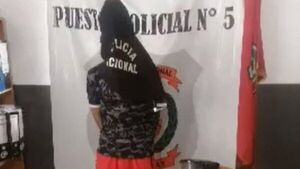 Se enteró que su hijo robó y lo entregó a la policía