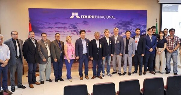 Itaipú canceló su deuda, pero ANDE pide no reducir precio de la energía.