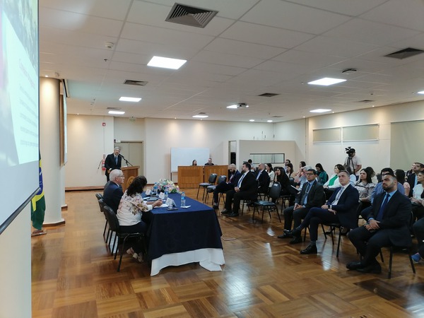 Supermercadistas de São Paulo buscan inversiones paraguayas en feria internacional | Análisis Macro | 5Días