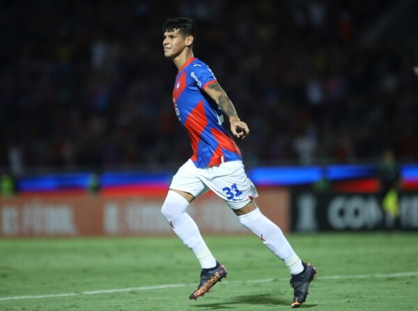 Cerro Porteño cumple de local y avanza en la Libertadores - .::Agencia IP::.