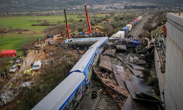 Choque de trenes en Grecia deja 36 muertos y decenas de heridos - OviedoPress