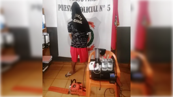 Dolor de un padre: entregó a su hijo a la Policía por robar en una escuela
