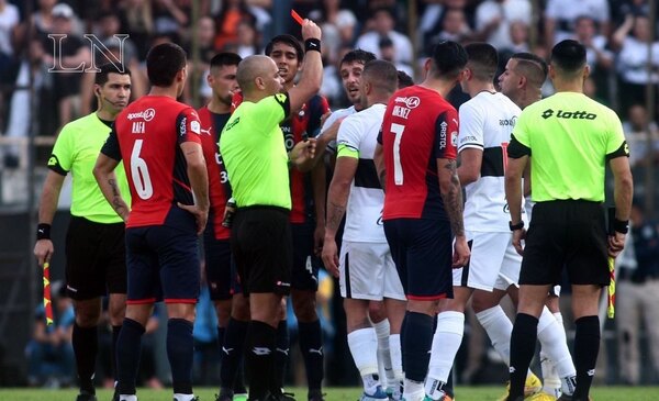 Versus / "Pachi" Carrizo habla de un "clásico especial", pero evita la palabra "revancha"