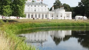 El Rey Carlos III, desalojó al príncipe Enrique y a Meghan de residencia otorgada como regalo de bodas