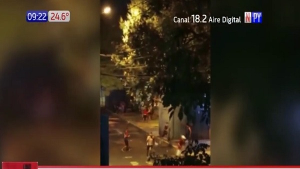 Enfrentamiento entre barras de cerro - Noticias Paraguay