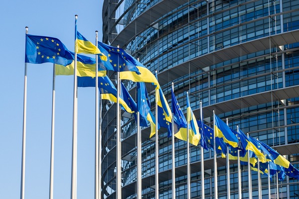 Las exportaciones de la Unión Europea a Ucrania vuelven a niveles anteriores a la guerra - Revista PLUS