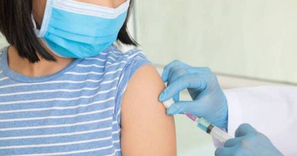 La Nación / Llegó vacuna que previene cáncer de cuello de útero