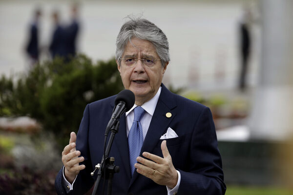 El presidente de Ecuador viaja a Costa Rica para firmar un acuerdo comercial - MarketData