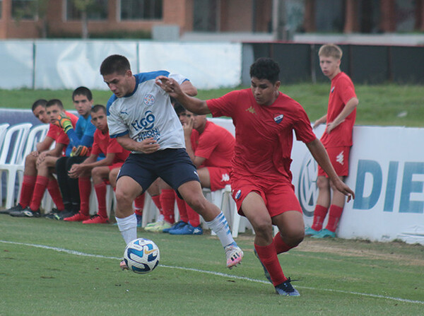 Buen amistoso ante el Trico - APF