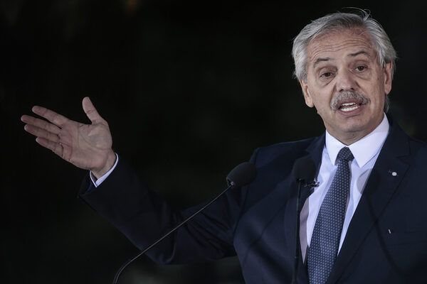 Argentina licitará la construcción de la nueva vía navegable en el Río de la Plata - MarketData