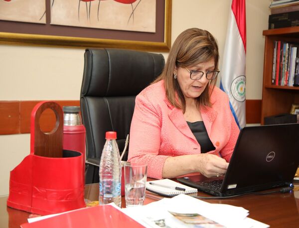 Diario HOY | Dictaminan en contra de tener un solo horario todo el año