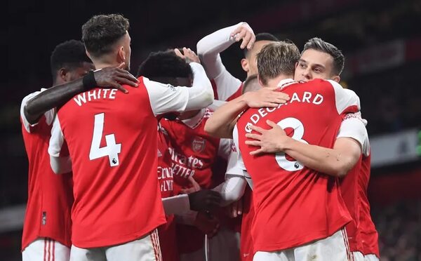 El Arsenal se cobra su venganza - Fútbol Internacional - ABC Color