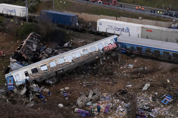 Grecia: primer ministro reveló que choque entre trenes ocurrió por un “error humano” - Unicanal