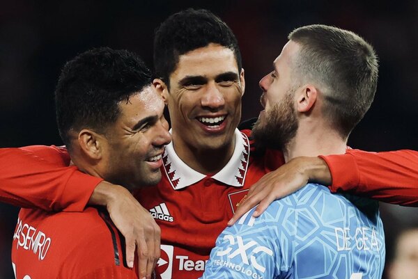 Versus / Manchester United avanza a cuartos de FA Cup y Tottenham cae eliminado ante un equipo de segunda
