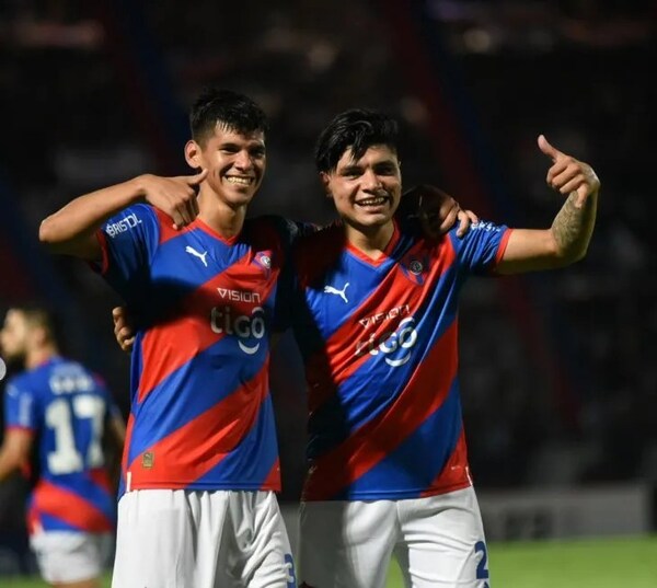 Cerro Porteño eliminó a Curicó y ya piensa en el clásico