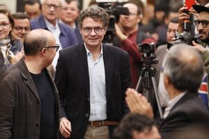 El exministro colombiano Gaviria aborda "héroes espirituales" en su nuevo libro - MarketData