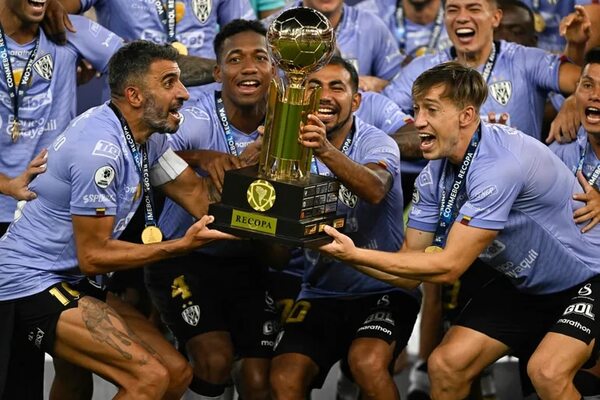 Independiente del Valle gana ante Flamengo la Recopa Sudamericana - Fútbol Internacional - ABC Color
