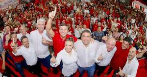 La Nación / Peña insta a dirigentes colorados a seguir trabajando por la Lista 1