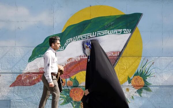 Envenenamientos de casi un millar de niñas crean nuevas tensiones en Irán - Mundo - ABC Color