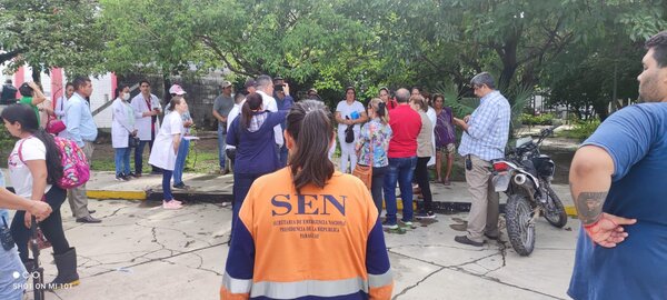 Diario HOY | San Lázaro clama presencia del MOPC, caminos están intransitables