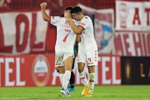 Huracán ganó 1-0, eliminó a Boston River y avanzó a la Fase 3 - Fútbol Internacional - ABC Color