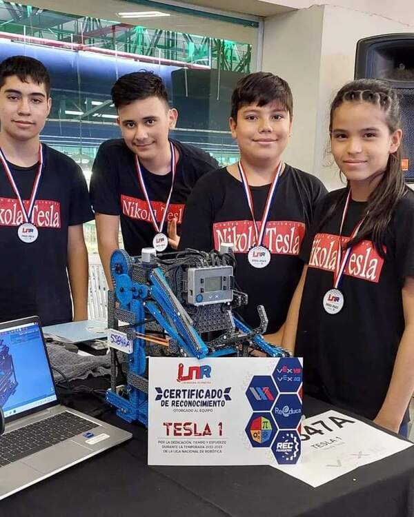 Capiateños participarán del Campeonato Mundial de Robótica en EEUU | 1000 Noticias