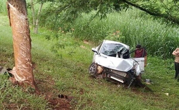 Perdió el control de su rodado, chocó y volcó, sobre la ruta PY07