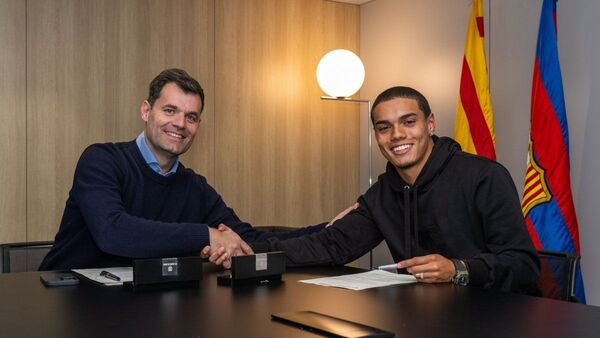 Barcelona anuncia el fichaje del hijo del Ronaldinho