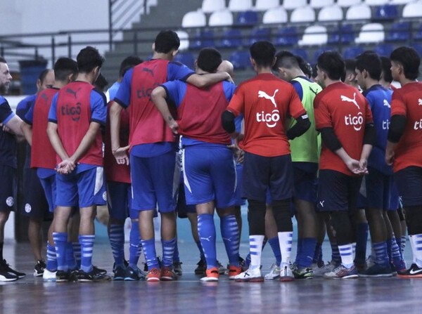Albirroja sub 17 de futsal FIFA apuntando a los preparativos