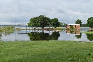 Río Paraná: caudal llega a 4.30 en zona de Corateí - Nacionales - ABC Color
