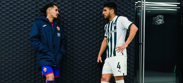 Versus / El reencuentro entre dos futbolistas paraguayos en Rusia
