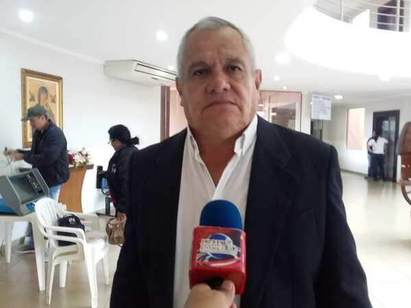 Instalan las primeras máquinas de votación para prácticas de cara a las elecciones nacionales - Radio Imperio