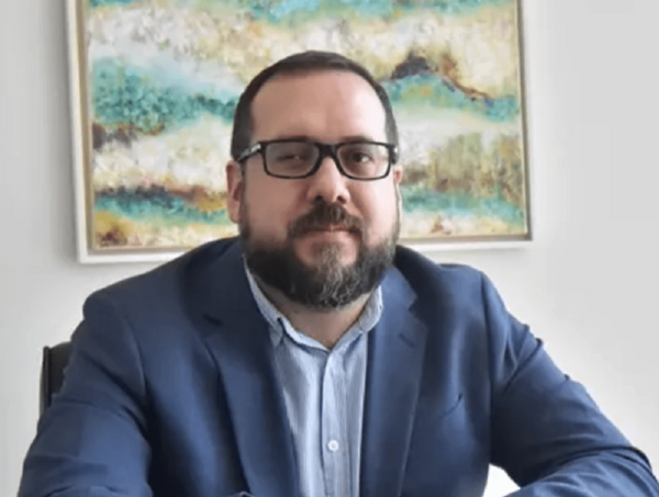 Itaipú: "Al Paraguay le conviene utilizar su energía, no pretender negociar con el Brasil" · Radio Monumental 1080 AM
