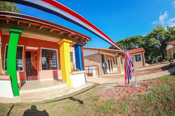 FEEI aprobó USD 54 millones para mejorar infraestructura de 1.300 establecimientos educativos - .::Agencia IP::.