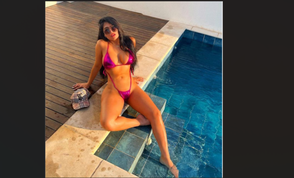 La top Jazmín Mernes parodia a las extras: “Cualquier parecido a la realidad”