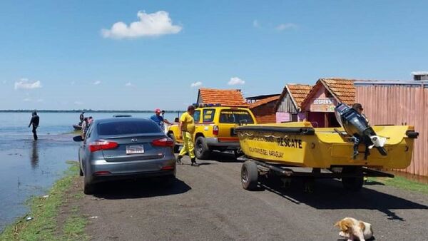 San Cosme y Damián: asisten a afectados por crecida del río Paraná