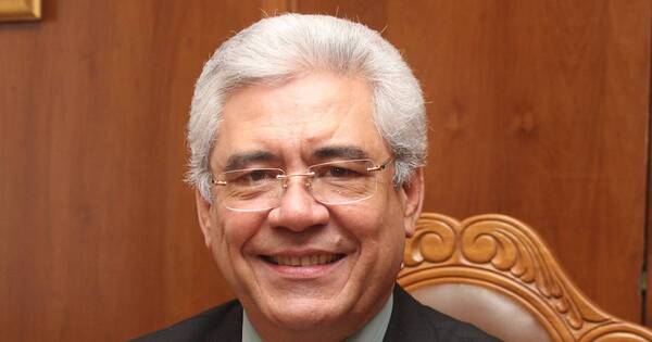 La Nación / Ratifican condena de 3 años de cárcel para exrector Froilán Peralta