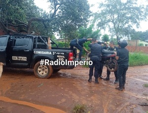 Policía incauta en la fracción San Ramón motocicleta robada en barrio Obrero - Radio Imperio