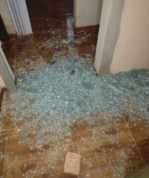 Por segunda vez violentan Unidad de Salud Familiar en San Lorenzo  - Nacionales - ABC Color