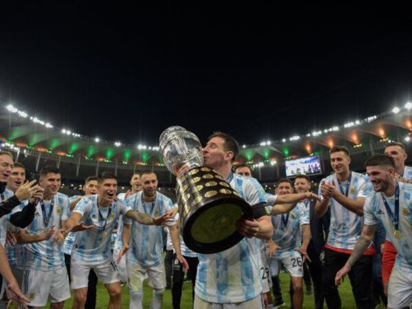 La dura respuesta de Kempes a De Paul: "Hay que tener los pies sobre la tierra y respetar..."