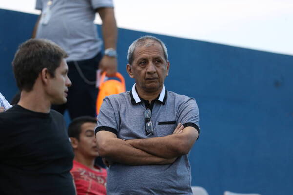 Después de 16 años Juan Alberto Acosta renunció a la presidencia de Guaraní