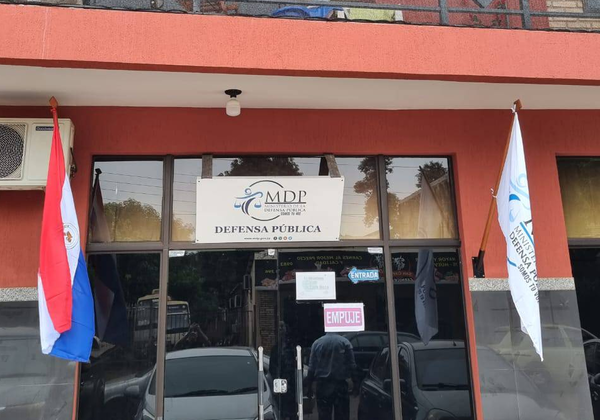 Adolescente con antecedente en Hospital Psiquiátrico intentó acuchillar a su madre - Noticiero Paraguay